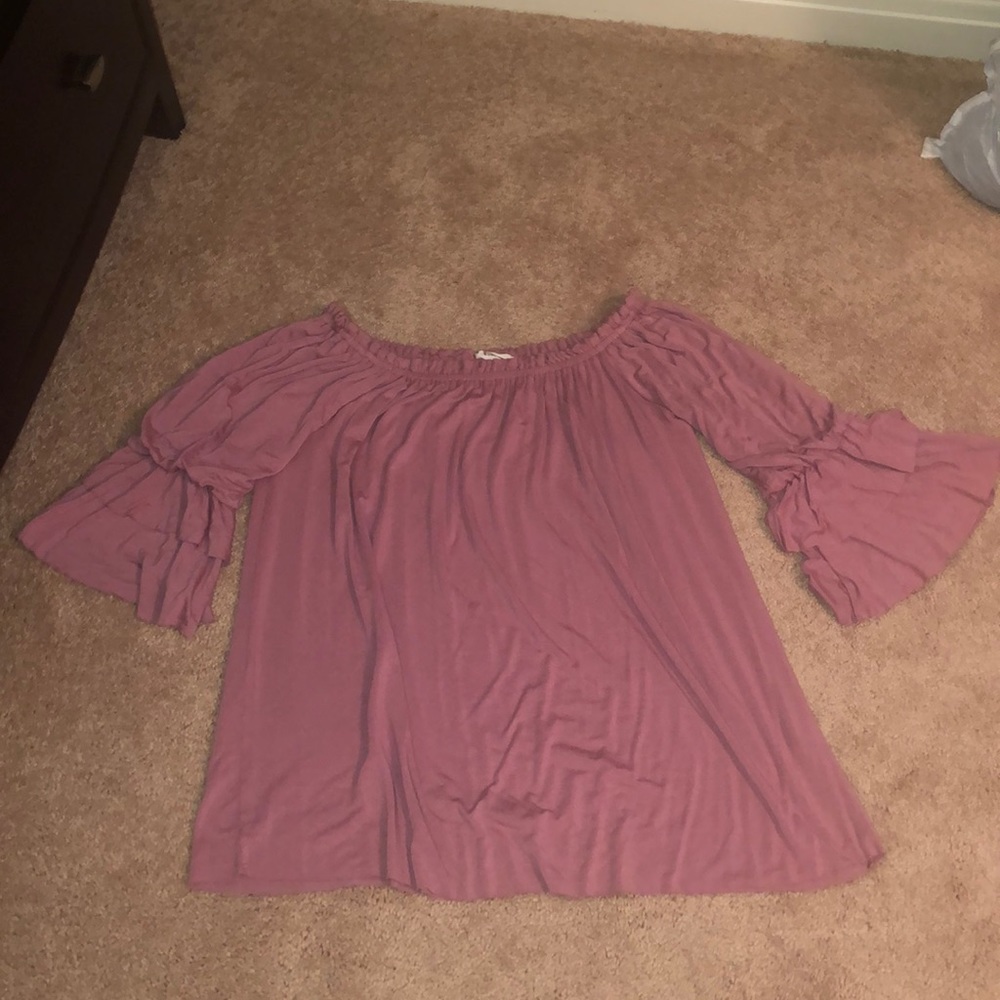 Off the shoulder bell sleeve blouse